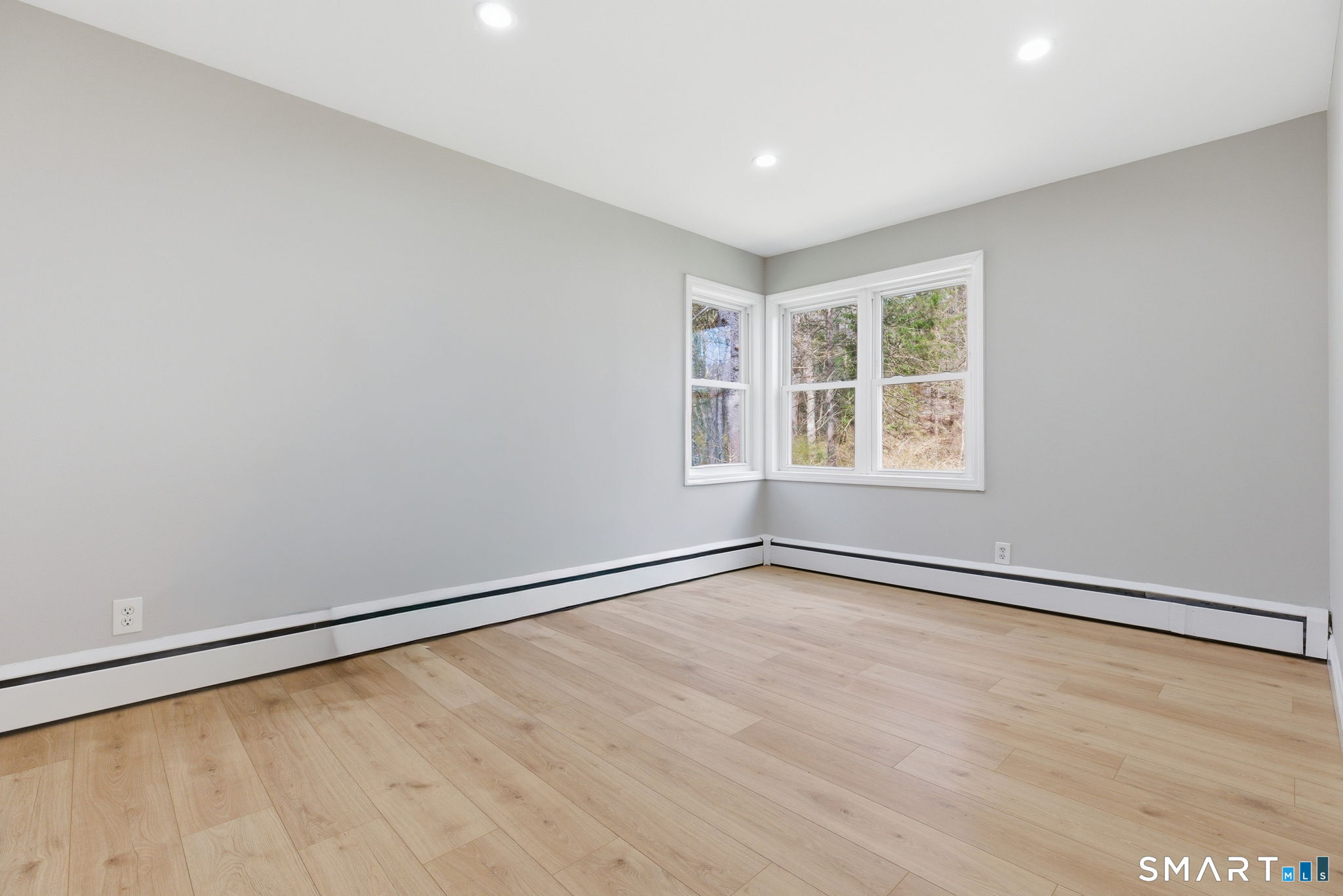 44 Brinsmade Road Hamden, CT 06514 - Photo 16 of 39