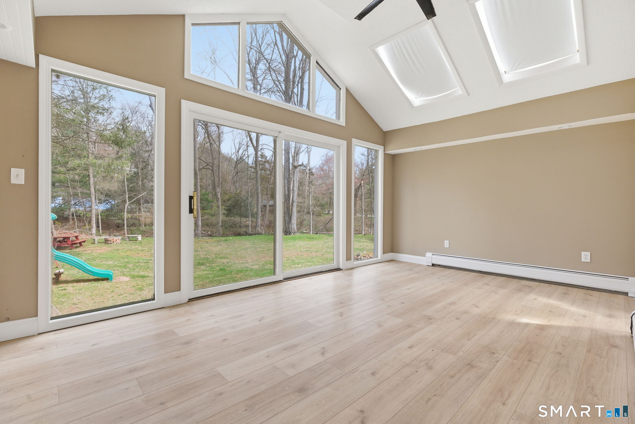 44 Brinsmade Road Hamden, CT 06514 - Photo 20 of 39