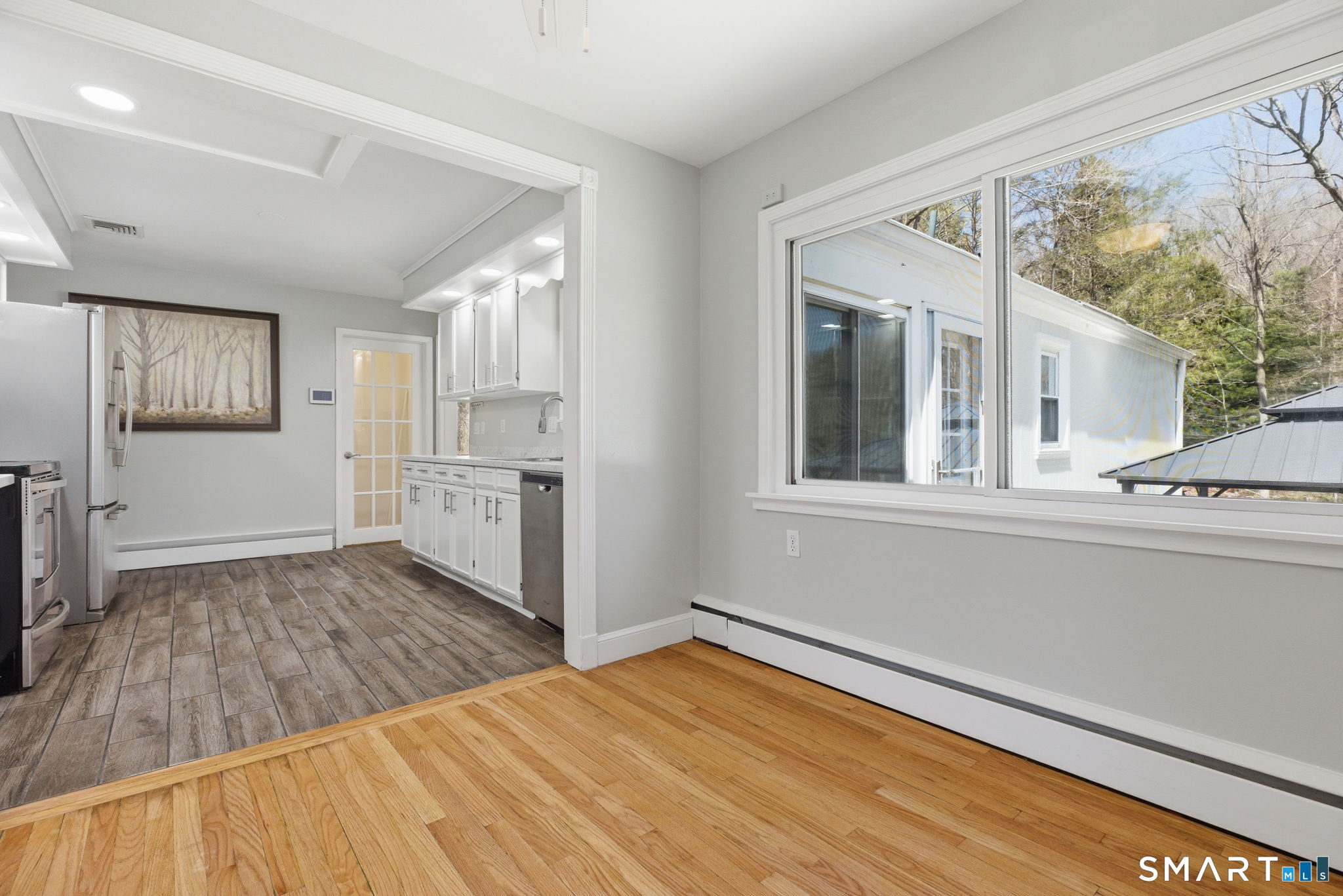 44 Brinsmade Road Hamden, CT 06514 - Photo 8 of 39