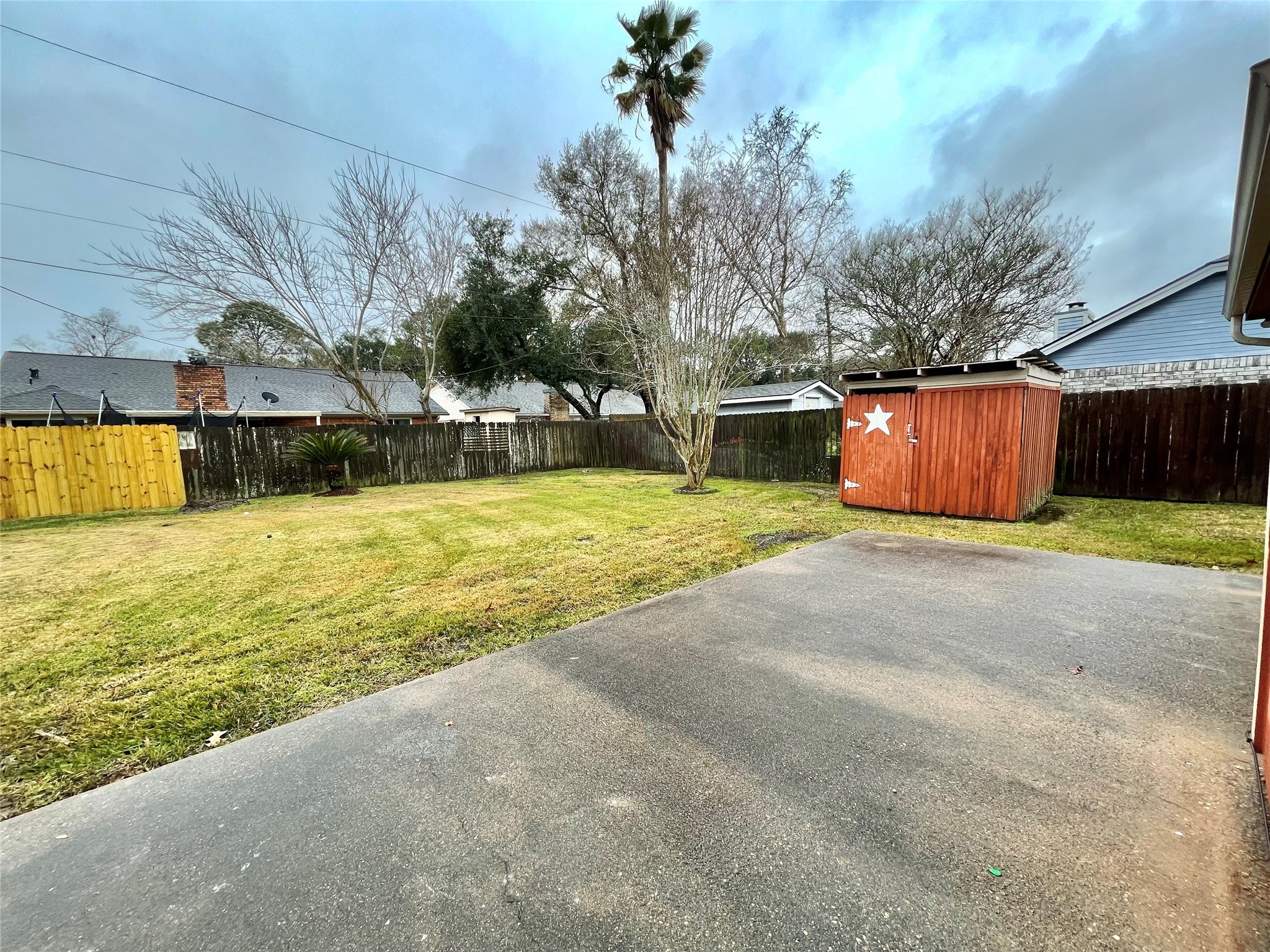 704 Manor Drive Angleton, TX 77515 - Photo 24 of 26