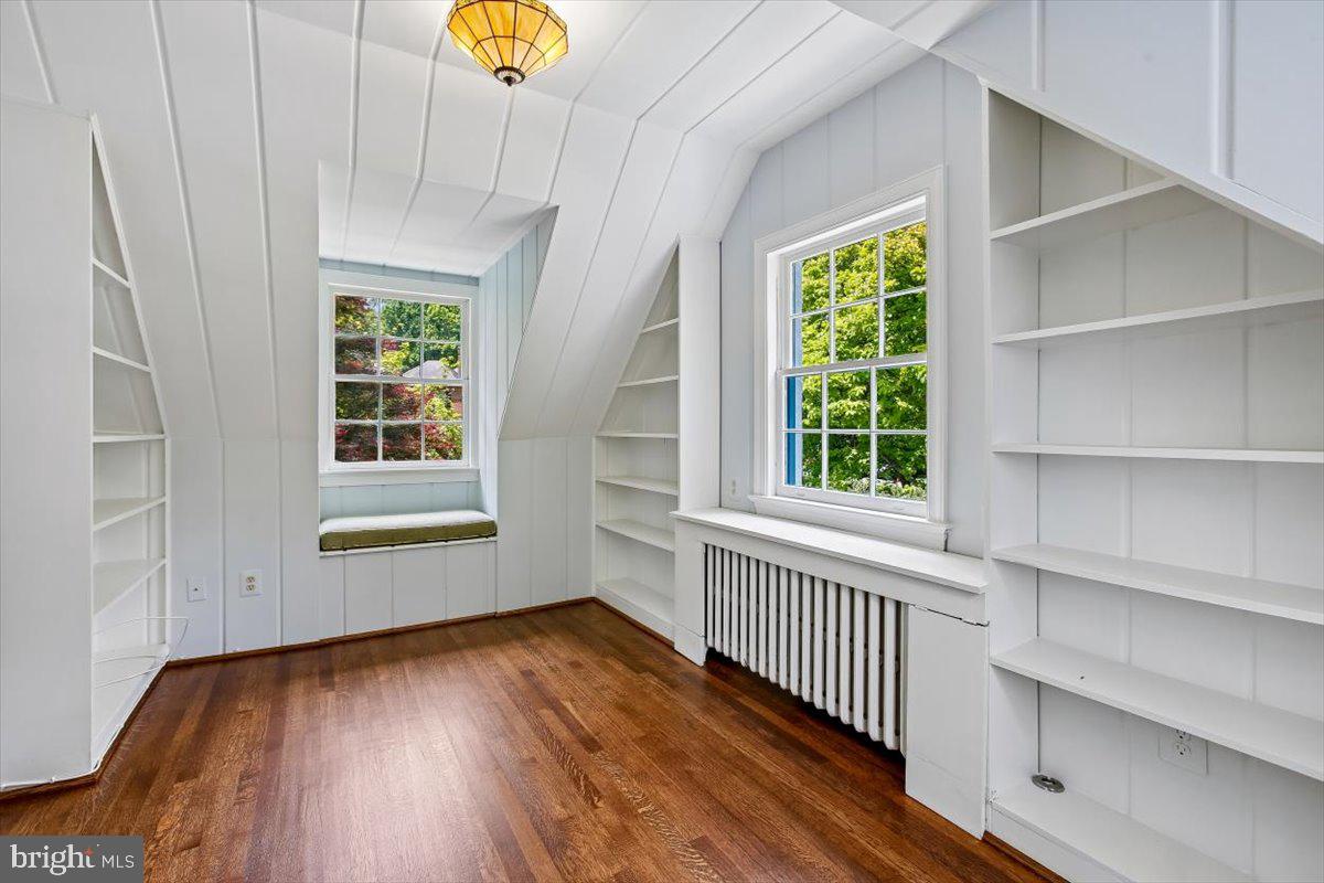7505 Glendale Road Chevy Chase, MD 20815 - Photo 18 of 59 Wonderful home office space