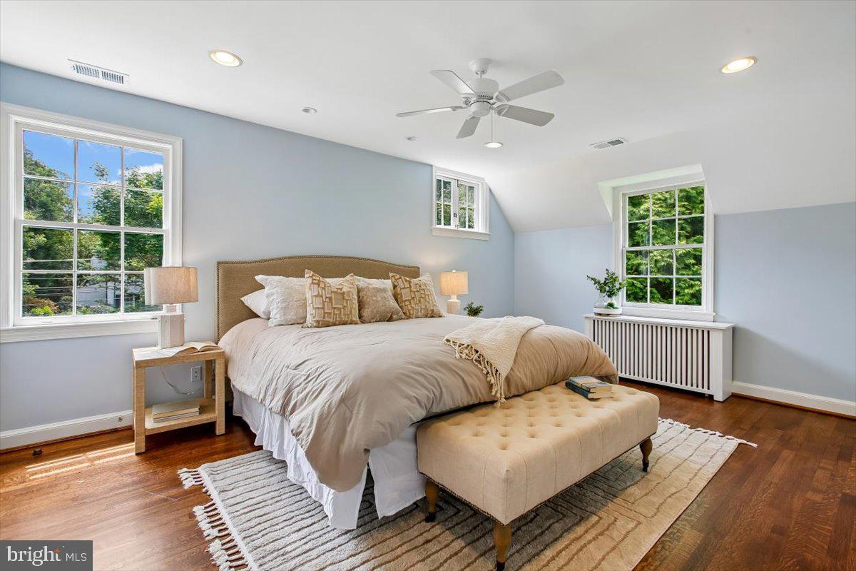 7505 Glendale Road Chevy Chase, MD 20815 - Photo 23 of 59