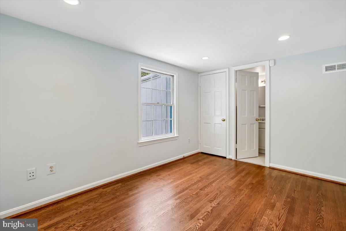 7505 Glendale Road Chevy Chase, MD 20815 - Photo 29 of 59