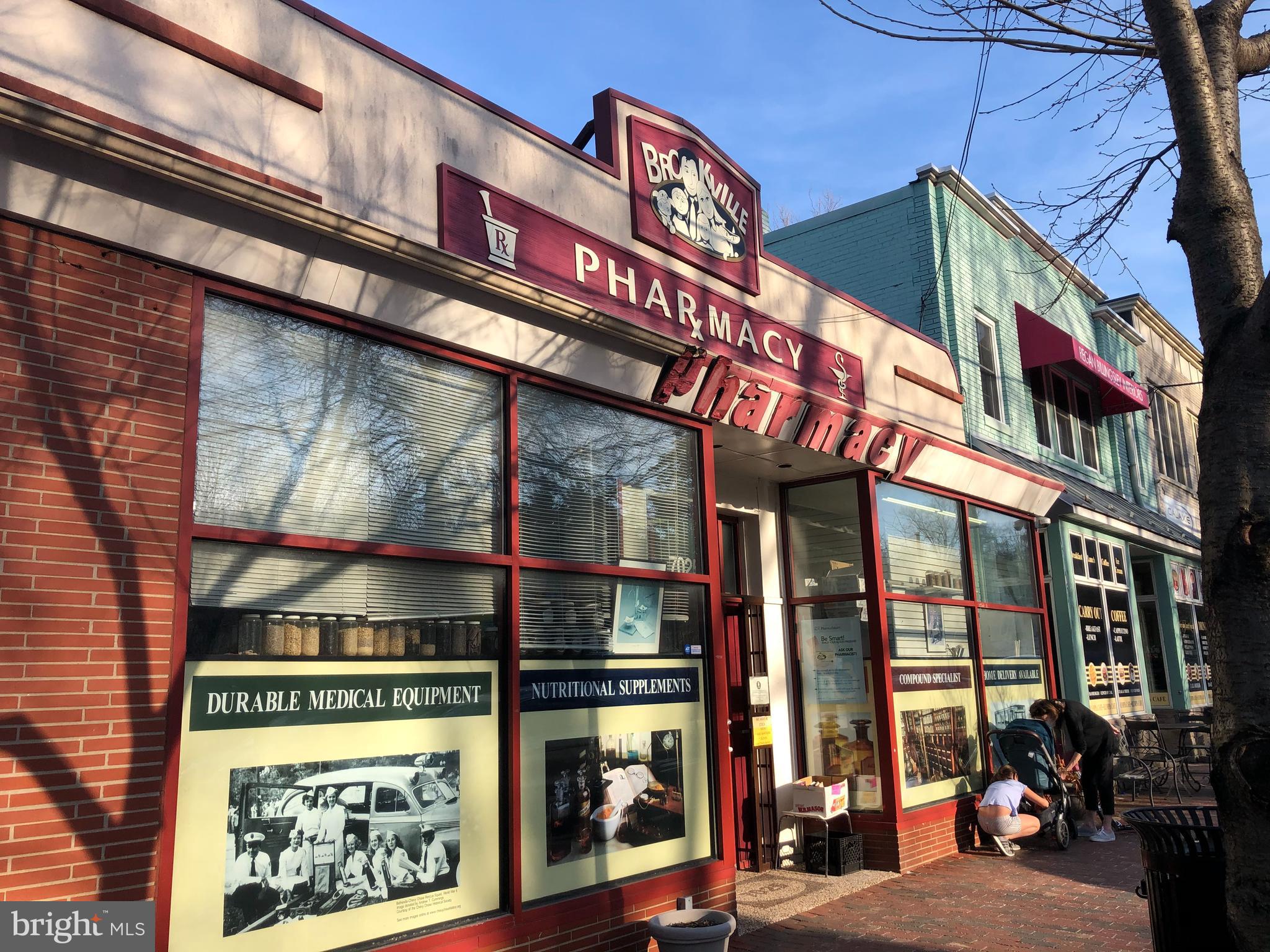 7505 Glendale Road Chevy Chase, MD 20815 - Photo 50 of 59 Neighborhood pharmacy & Cafe