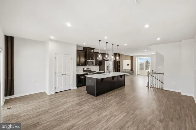 $3,199 | 7917 Gladden Farm Way, Hanover, MD 21076