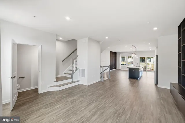 $3,199 | 7917 Gladden Farm Way, Hanover, MD 21076