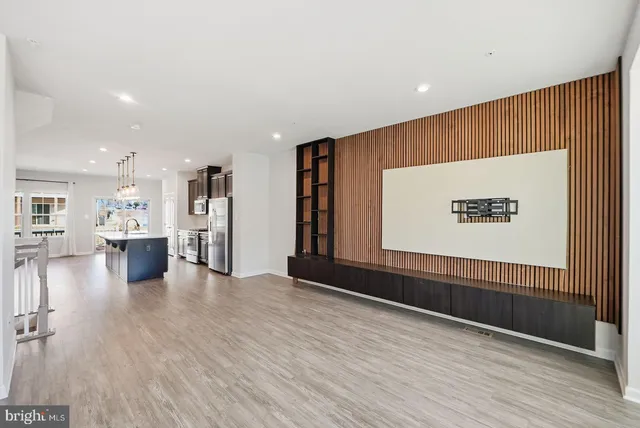 $3,199 | 7917 Gladden Farm Way, Hanover, MD 21076