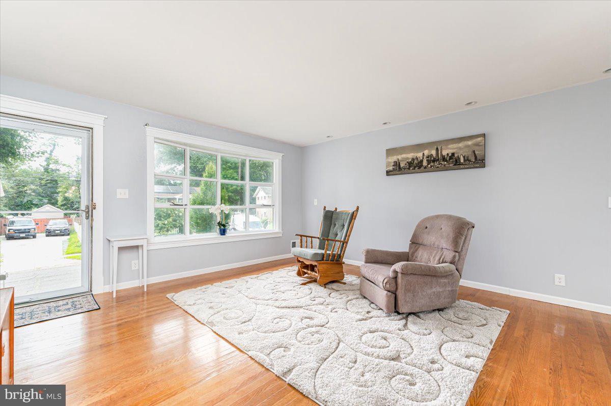 14013 Adkins Road Laurel, MD 20708 - Photo 4 of 31 Gallery Image 4