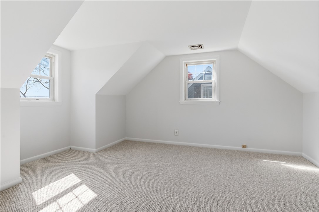 244 Williams Street Cumberland, RI 02864 - Photo 13 of 33