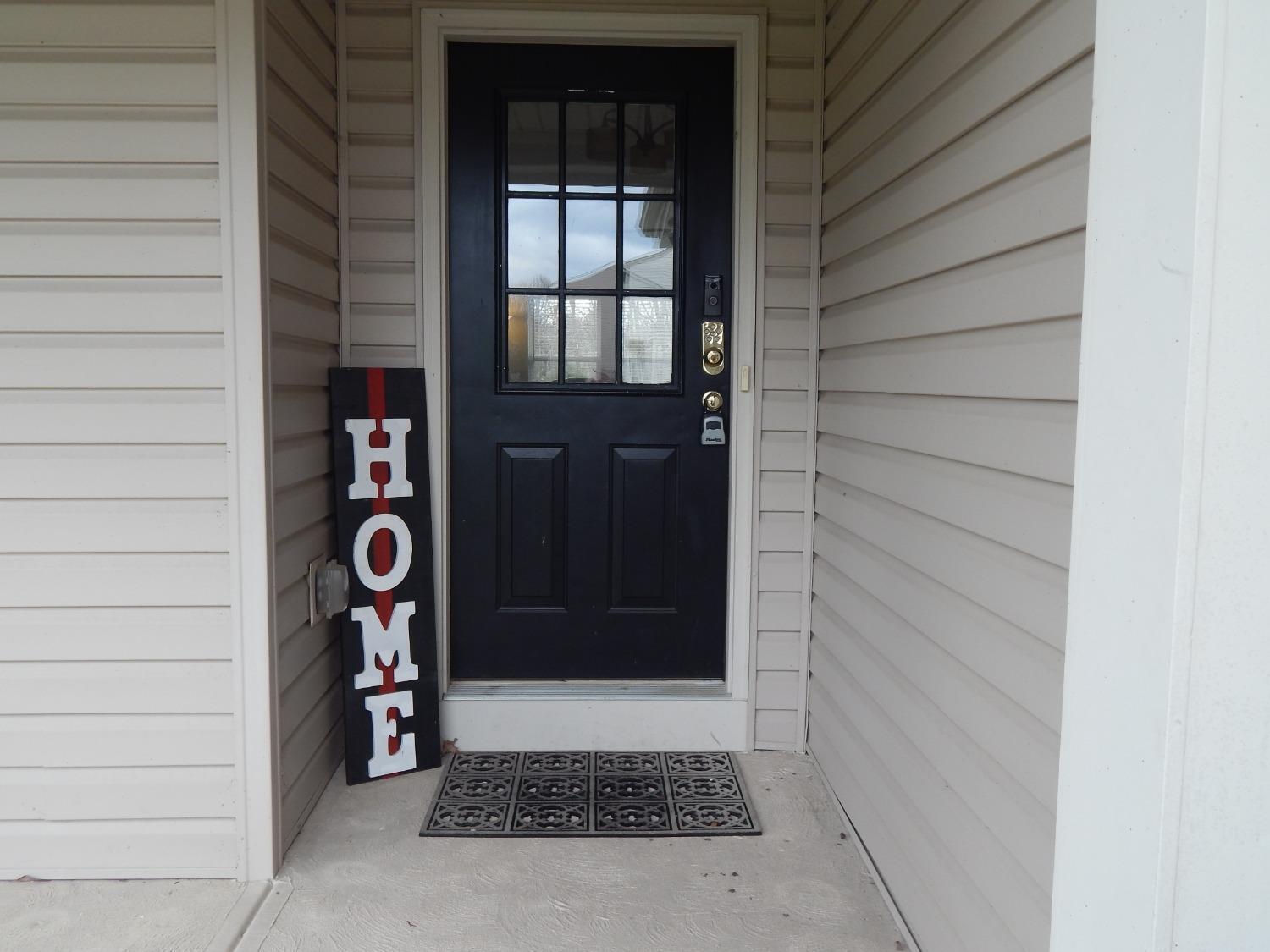 1575 Creekside Road Amelia, OH 45102 - Photo 4 of 33