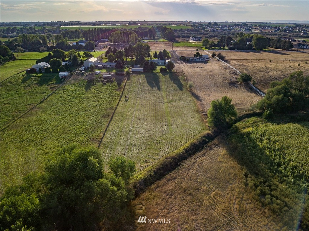 5357 Rd K Northeast Moses Lake, WA 98837 - Photo 13 of 25