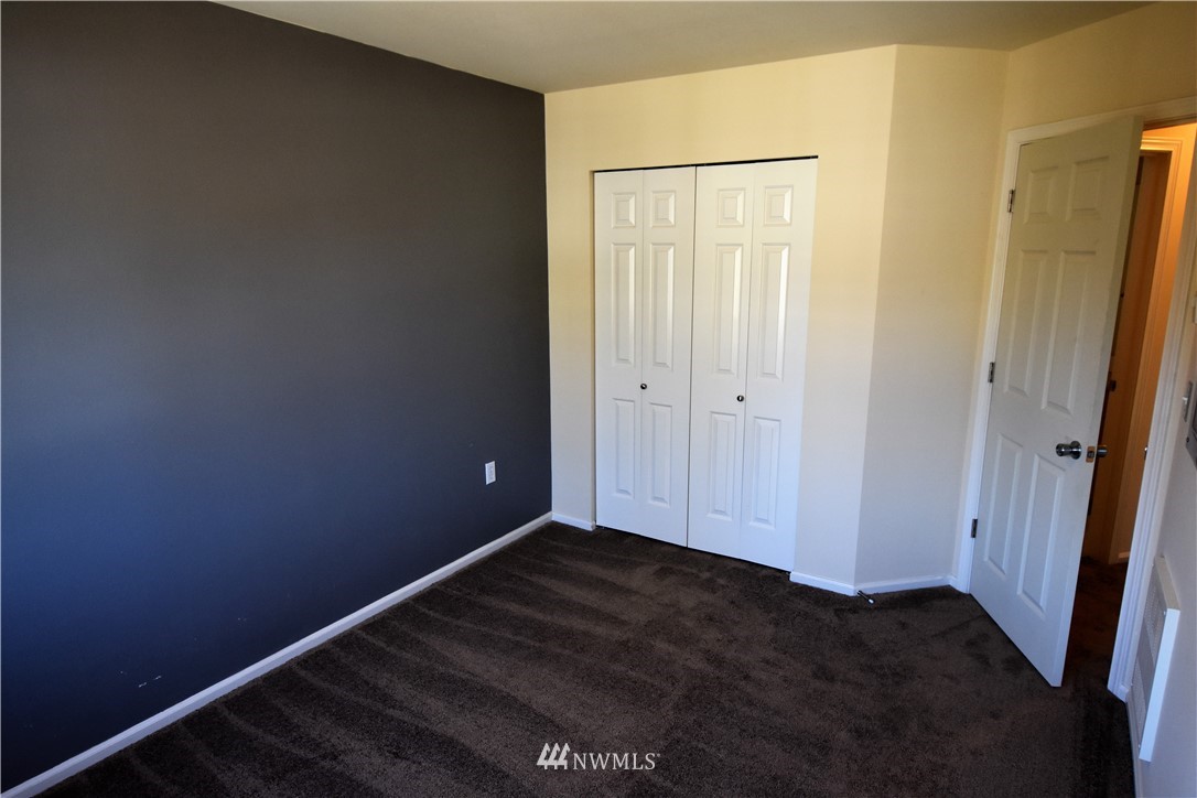211 South 48th Street, Unit C Renton, WA 98055 - Photo 11 of 19 Gallery Image 11