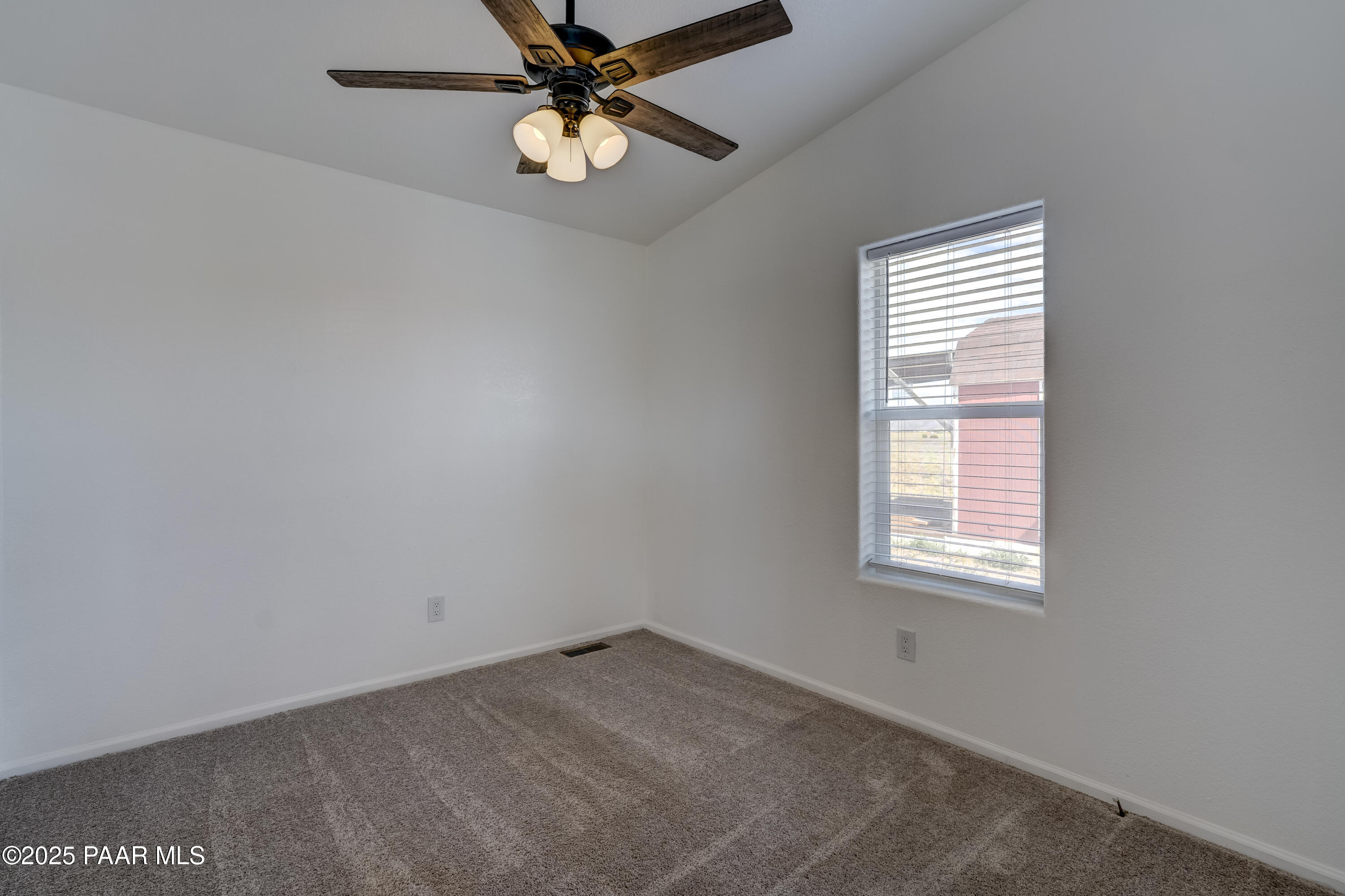 26600 North Feather Mountain Road Paulden, AZ 86334 - Photo 15 of 52 Guest Bedroom 2