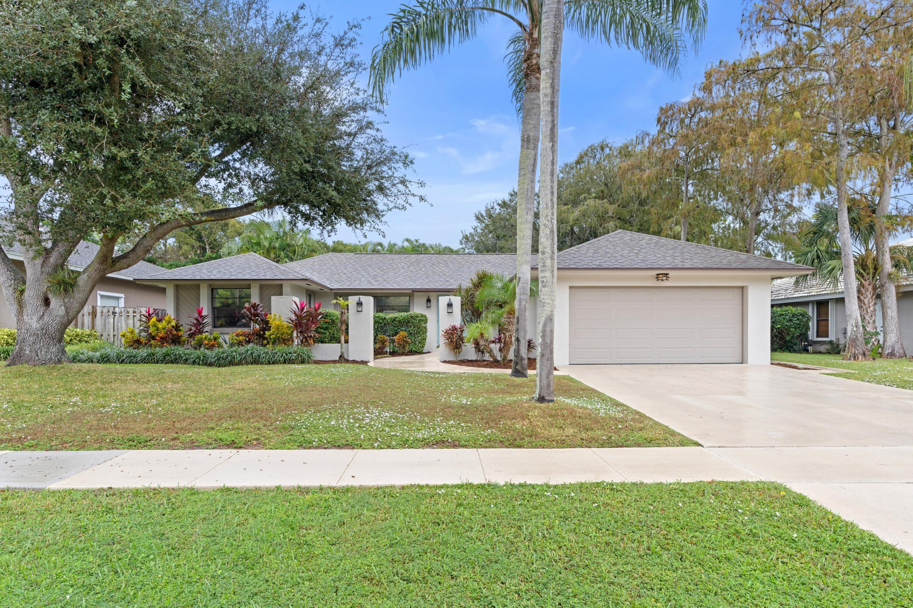 1674 Rye Terrace Wellington, FL 33414 - Photo 1 of 27 DSC00072.jpg-SMALL