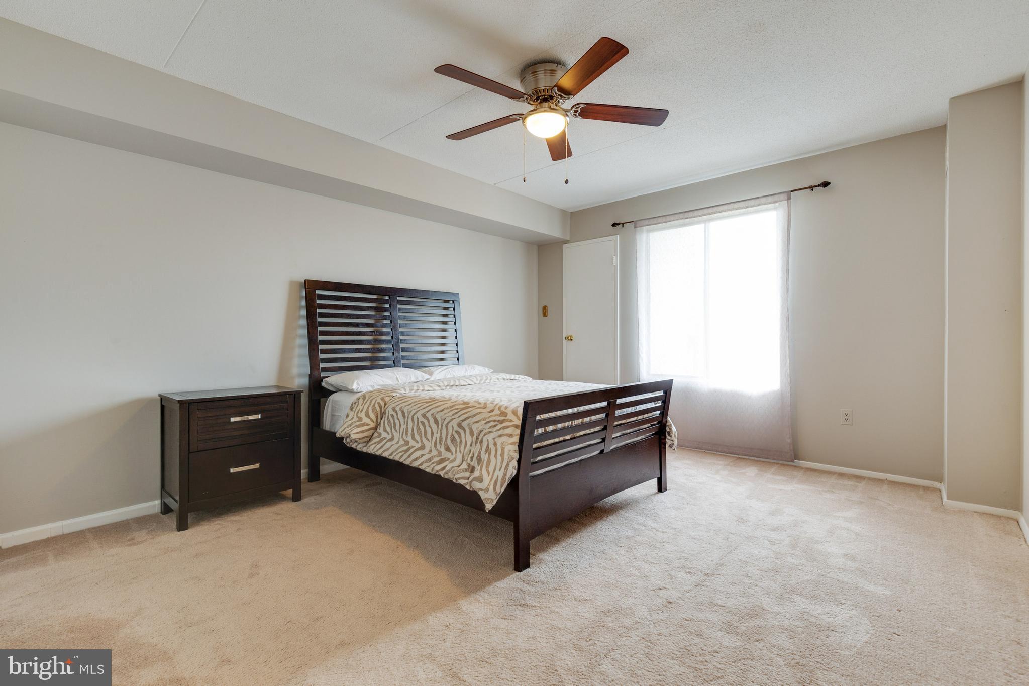 6300 Stevenson Avenue, Unit 907 Alexandria, VA 22304 - Photo 15 of 33