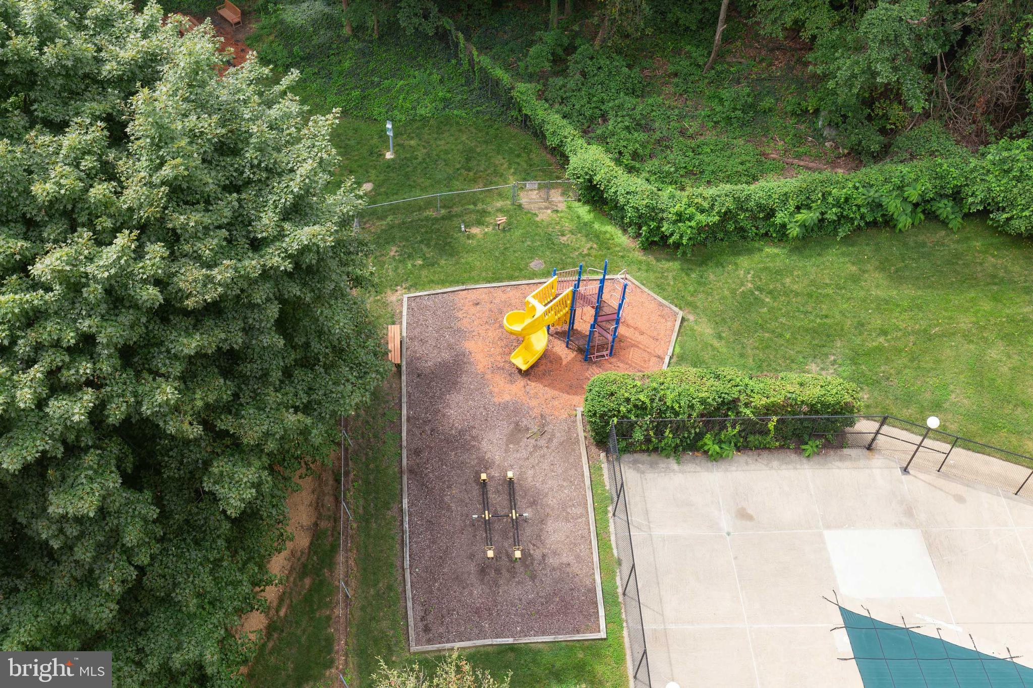 6300 Stevenson Avenue, Unit 907 Alexandria, VA 22304 - Photo 25 of 33