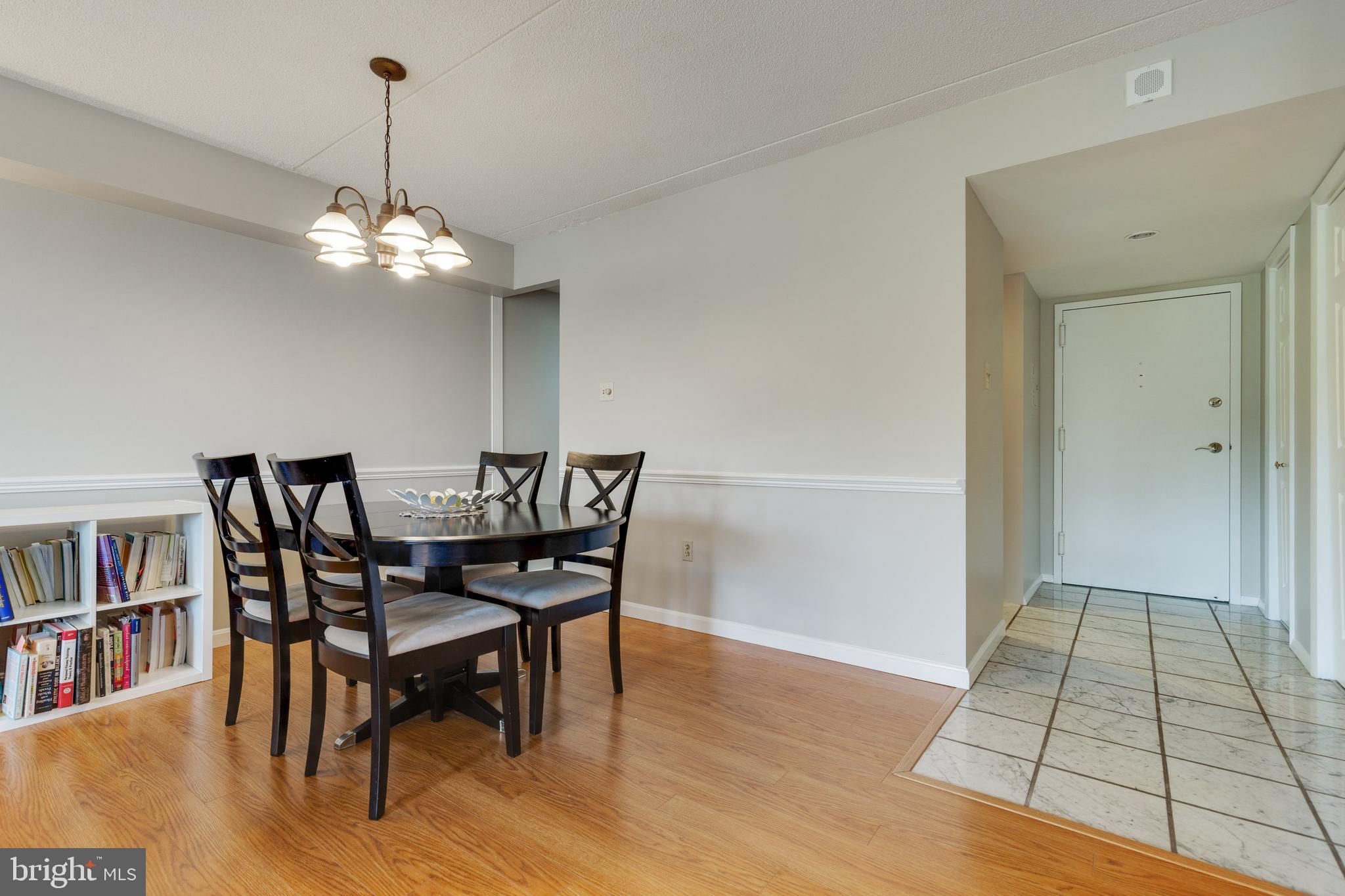 6300 Stevenson Avenue, Unit 907 Alexandria, VA 22304 - Photo 10 of 33