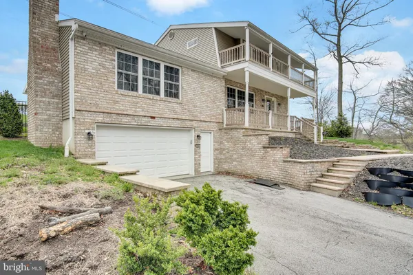 $499,900 | 26 Autumn Drive, Dillsburg, PA 17019