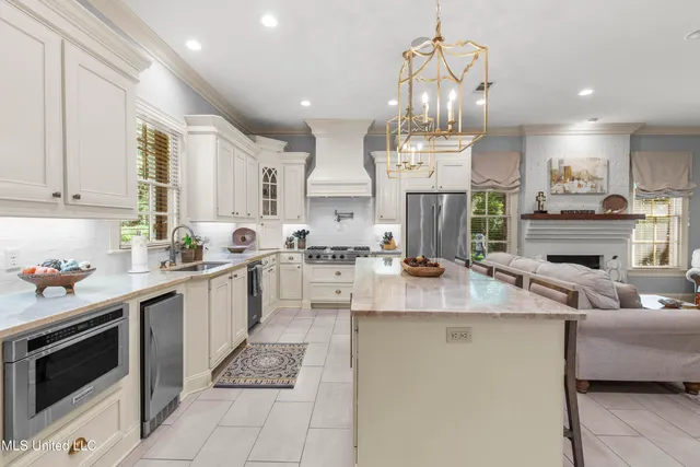 $639,000 | 722 Arlington Court, Madison, MS 39110