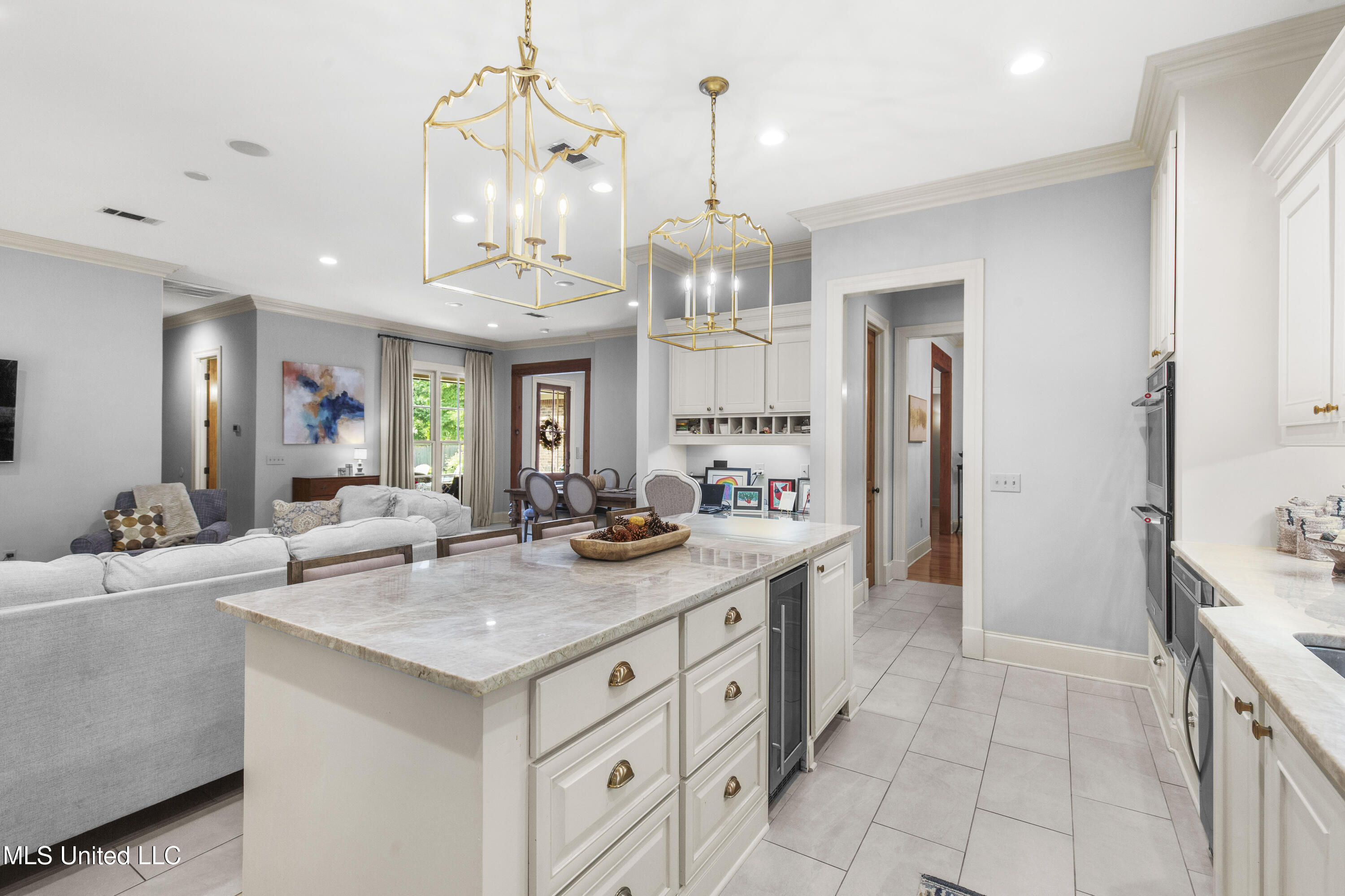 722 Arlington Court Madison, MS 39110 - Photo 14 of 54 722 Arlington Ct-30