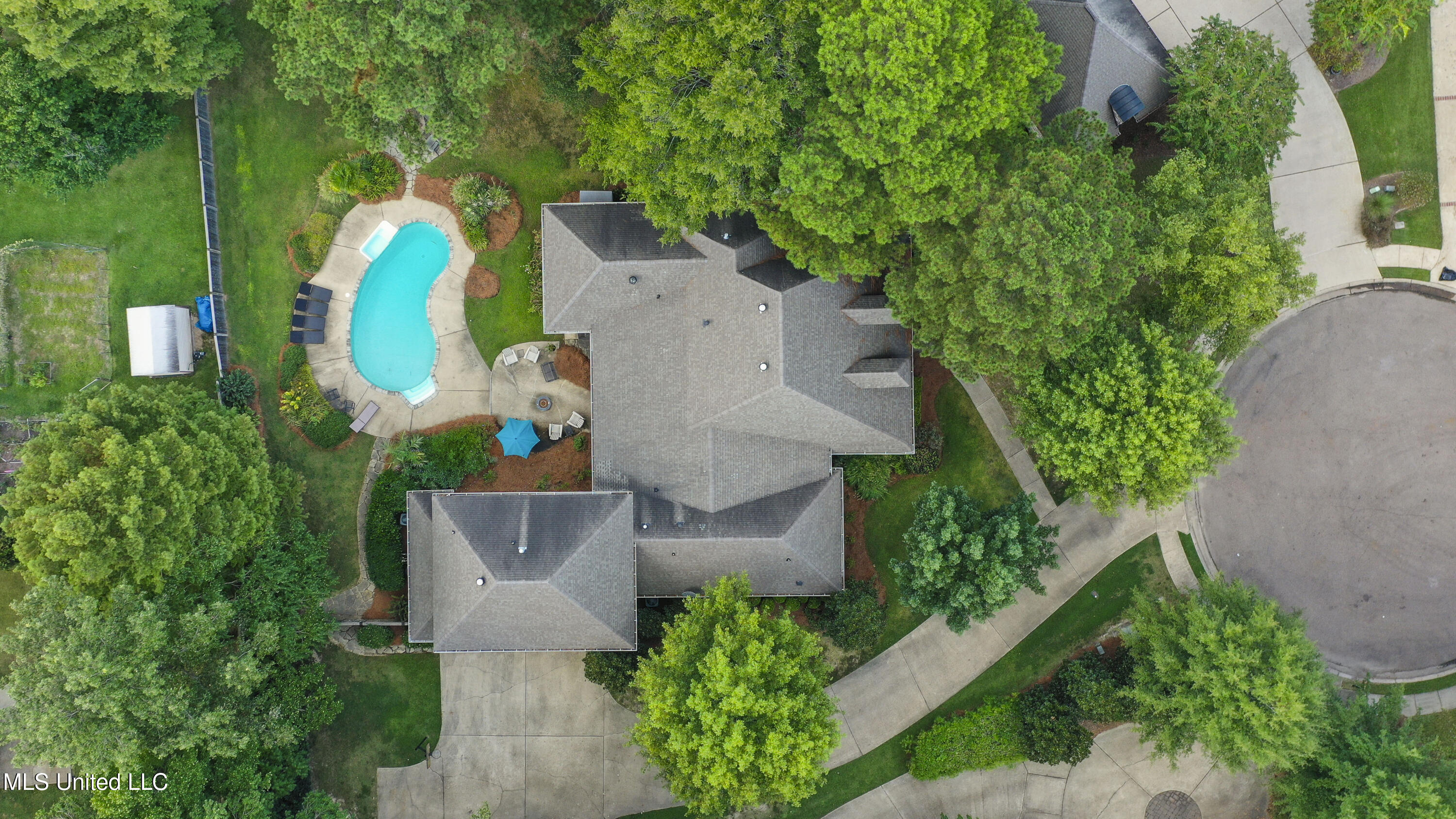 722 Arlington Court Madison, MS 39110 - Photo 2 of 54 722 Arlington Ct-90