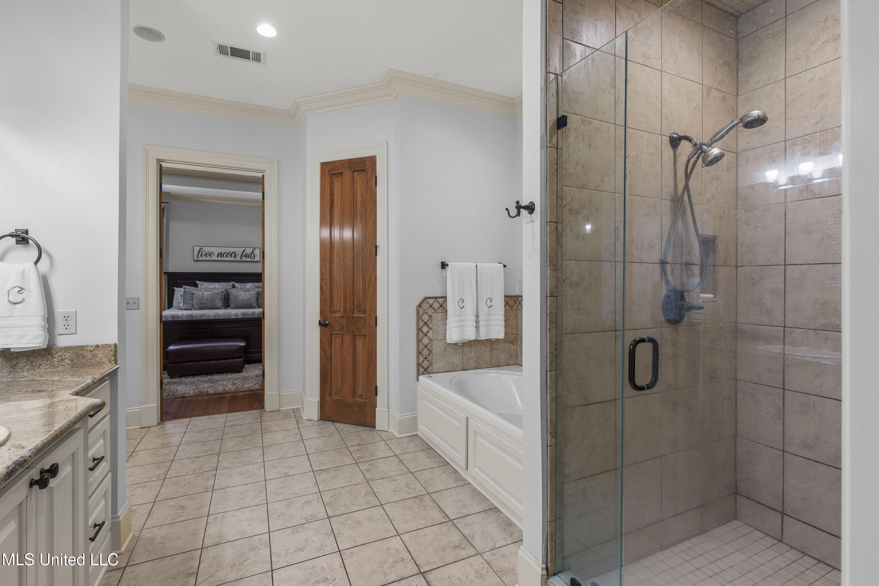 722 Arlington Court Madison, MS 39110 - Photo 23 of 54 722 Arlington Ct-49