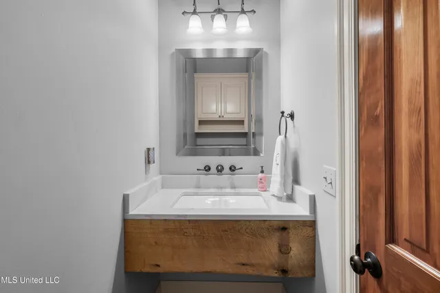 $639,000 | 722 Arlington Court, Madison, MS 39110