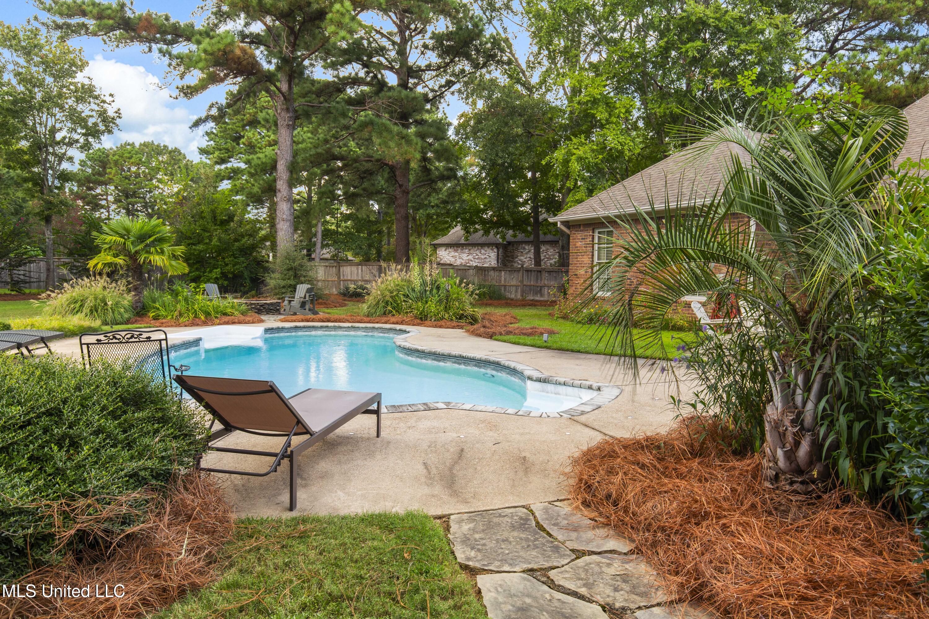 722 Arlington Court Madison, MS 39110 - Photo 45 of 54 722 Arlington Ct-85