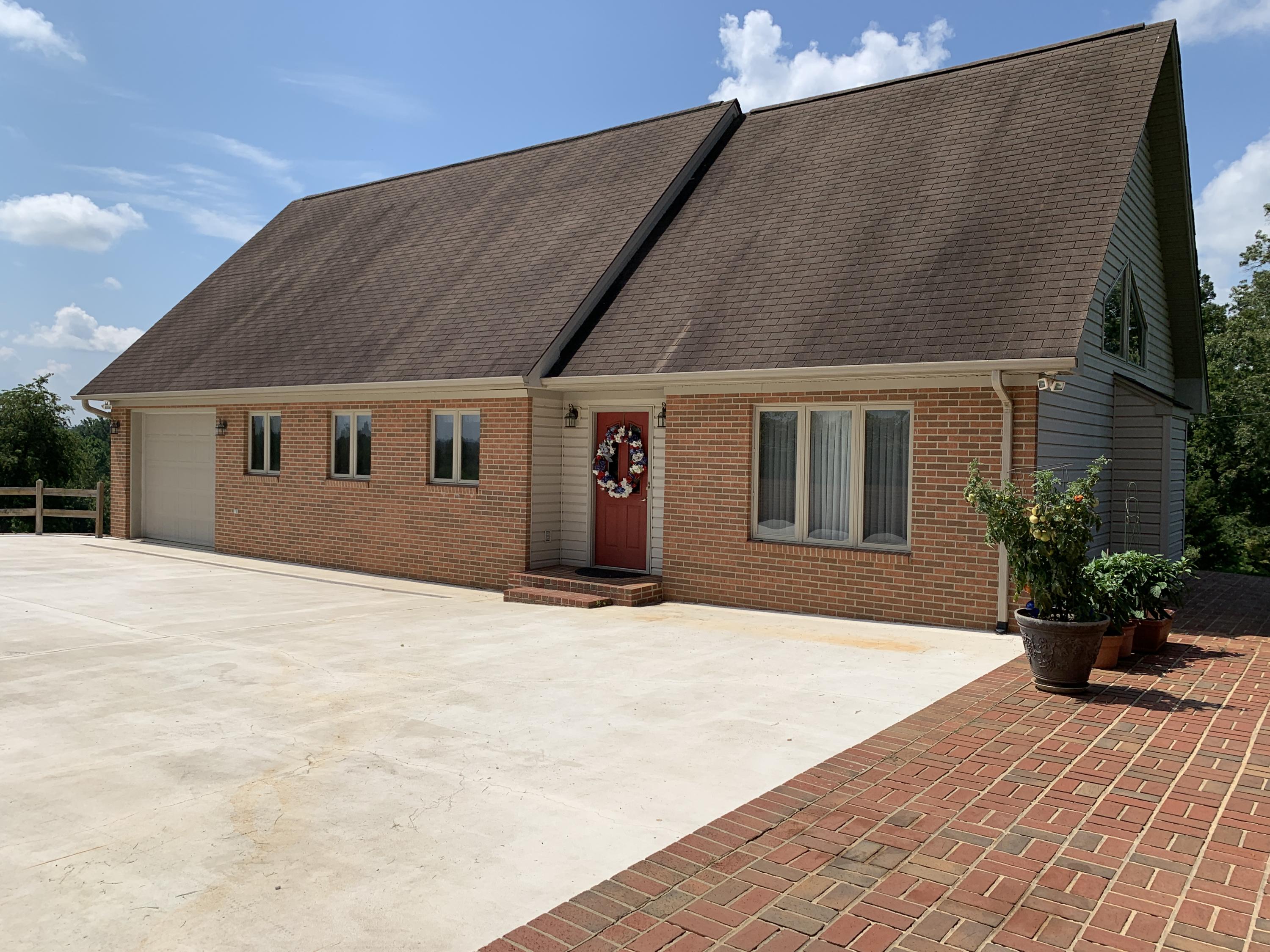 2335 Alean Road Wirtz, VA 24184 - Photo 19 of 101 17 In-Law Quarters