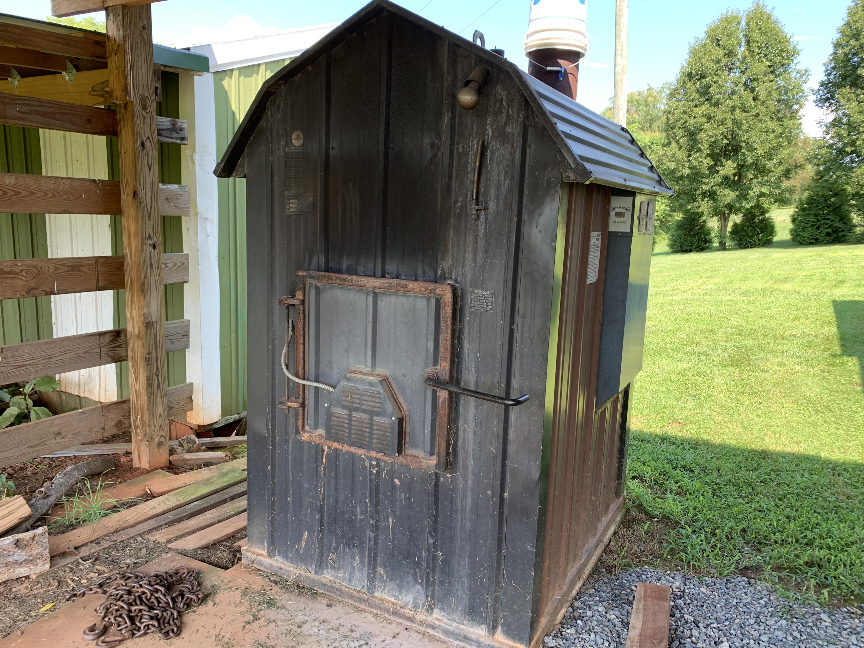 2335 Alean Road Wirtz, VA 24184 - Photo 34 of 101 30 Wood Stove