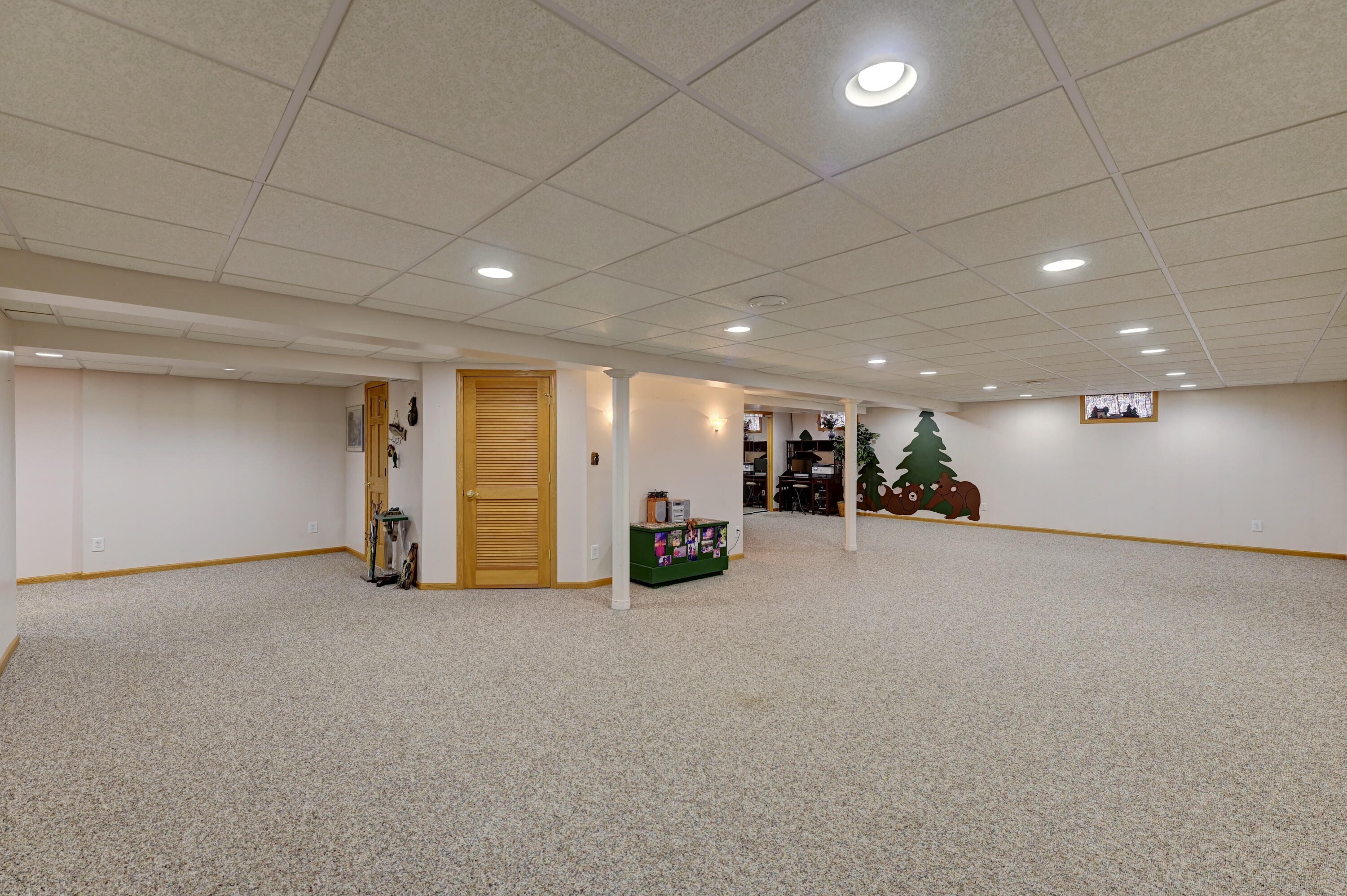 1001 Tomahawk Road Dyer, IN 46311 - Photo 16 of 27 3000x1996