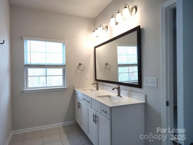 $2,250 | 3327 Glenn Hope Way, Matthews, NC 28104