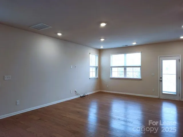 $2,250 | 3327 Glenn Hope Way, Matthews, NC 28104