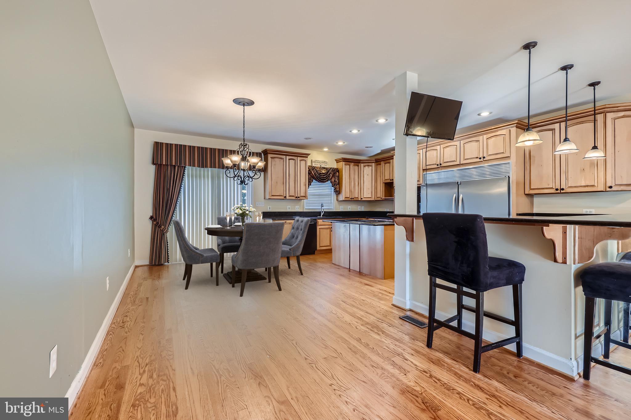 24 Box Circle Essex, MD 21221 - Photo 4 of 22