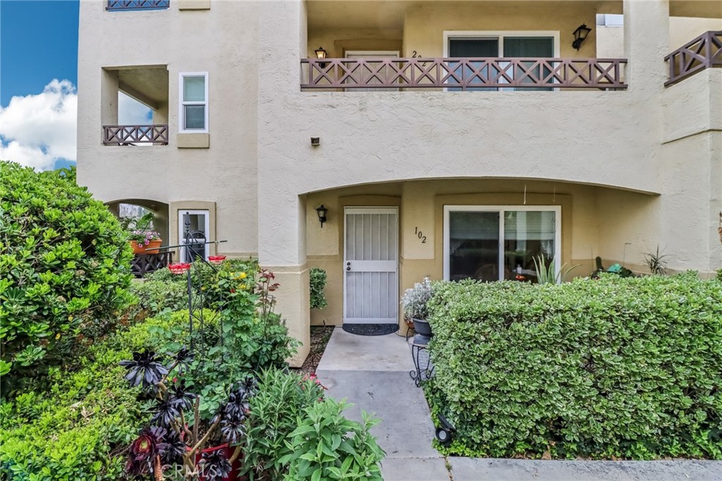 795 Brookstone Road, Unit 102 Chula Vista, CA 91913 - Photo 3 of 27