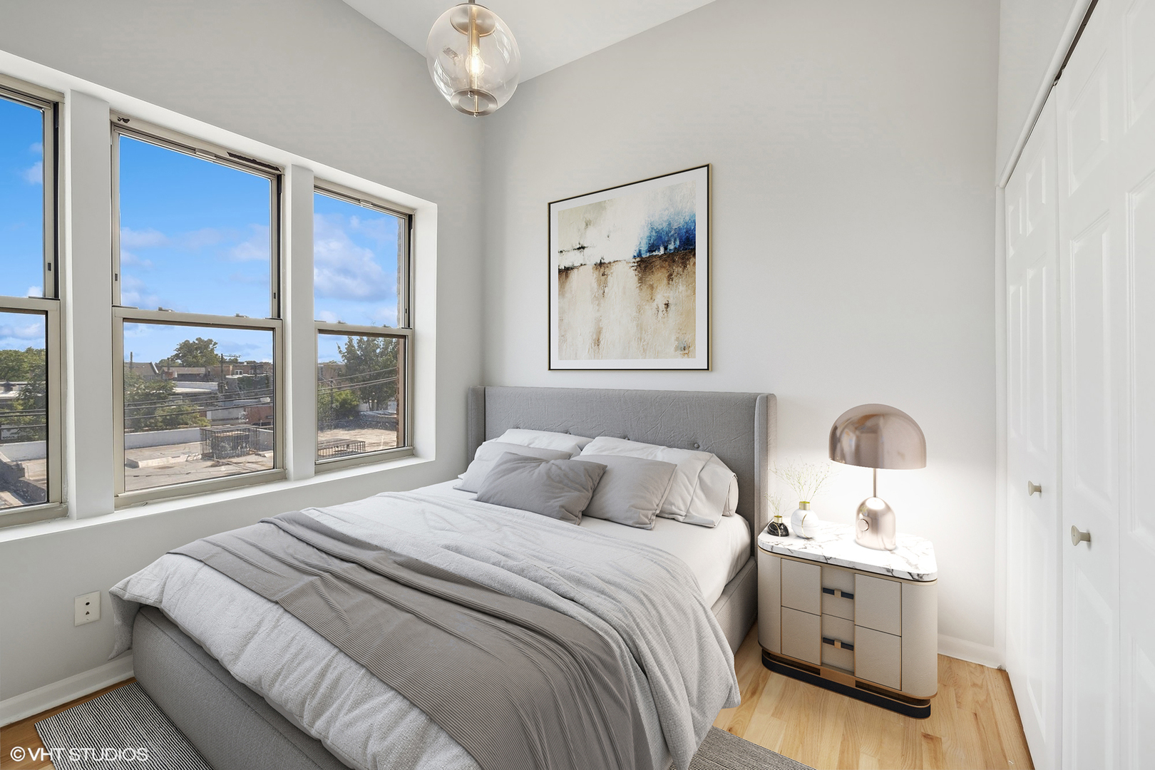 4646 South Prairie Avenue, Unit 3S Chicago, IL 60653 - Photo 23 of 42 a bedroom with bed and window