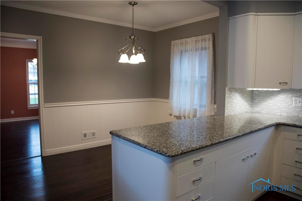 2318 Secor Road Toledo, OH 43606 - Photo 9 of 24 Gallery Image 9