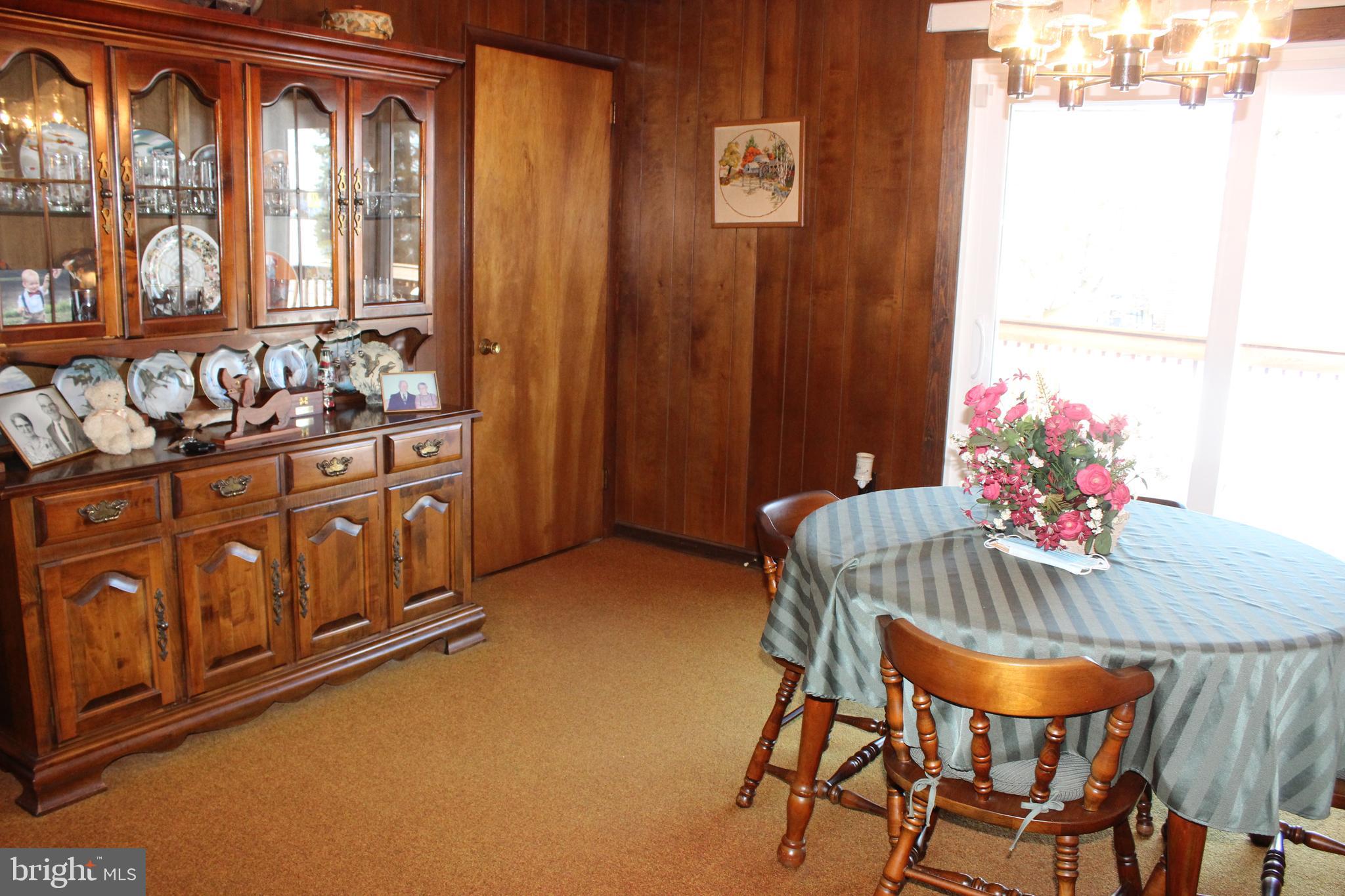 345 East Lexington Road Lititz, PA 17543 - Photo 10 of 41 Dining Area