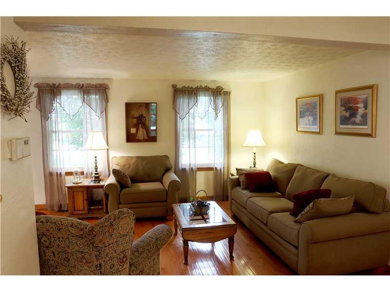 116 Old Gate Road Level Green, PA 15085 - Photo 2 of 25 Living Room.