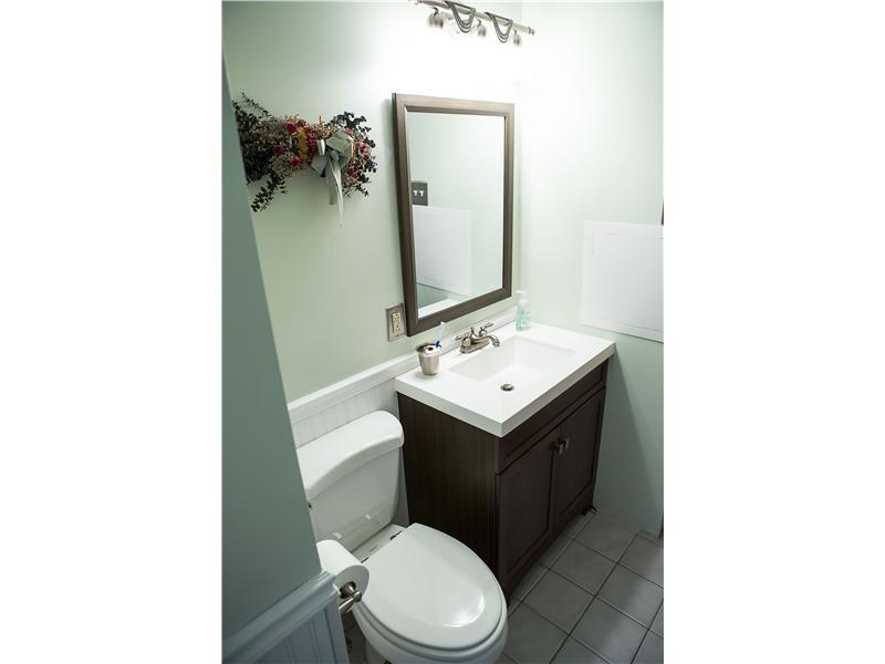 116 Old Gate Road Level Green, PA 15085 - Photo 18 of 25 Full Bath.