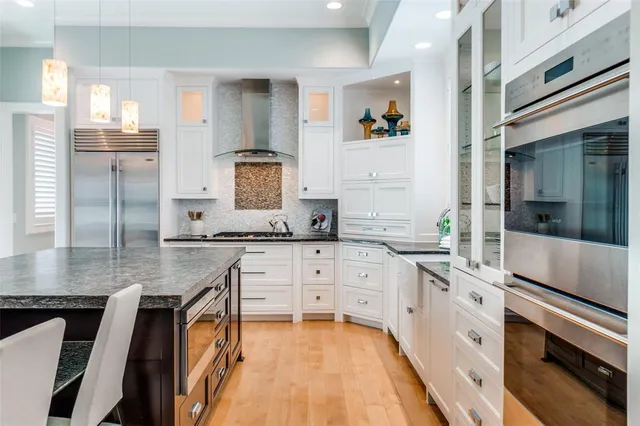 $2,720,500 | 6935 Stone Meadow Drive, Dallas, TX 75230