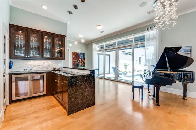 $2,720,500 | 6935 Stone Meadow Drive, Dallas, TX 75230