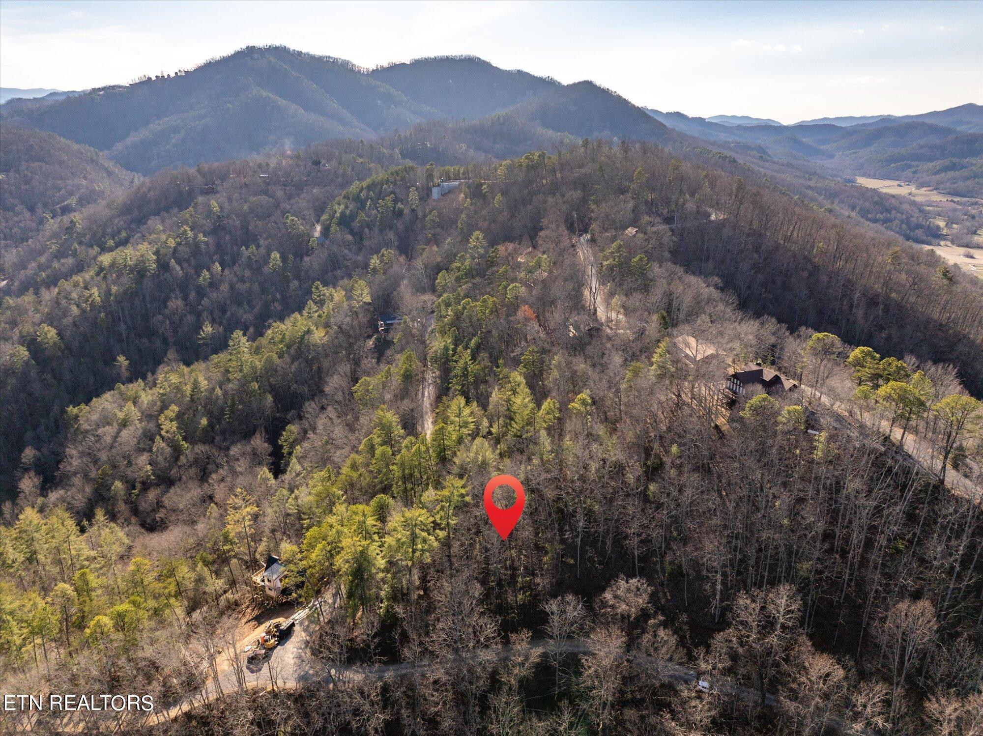 Sunset Drive Sevierville, TN 37862 - Photo 7 of 30 07-Sunset-Dr-Tennessee-37862-7