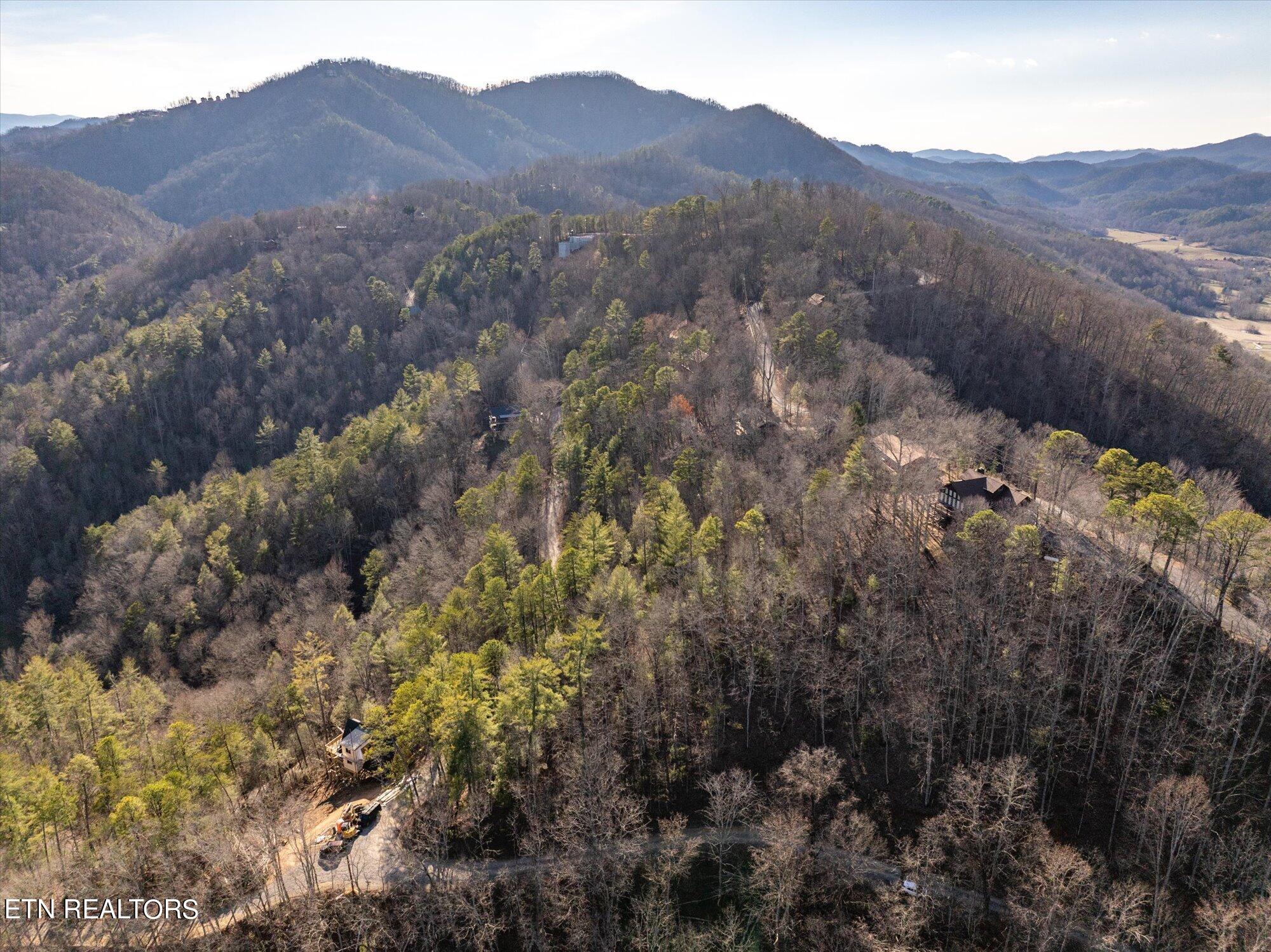 Sunset Drive Sevierville, TN 37862 - Photo 8 of 30 08-Sunset-Dr-Tennessee-37862-8