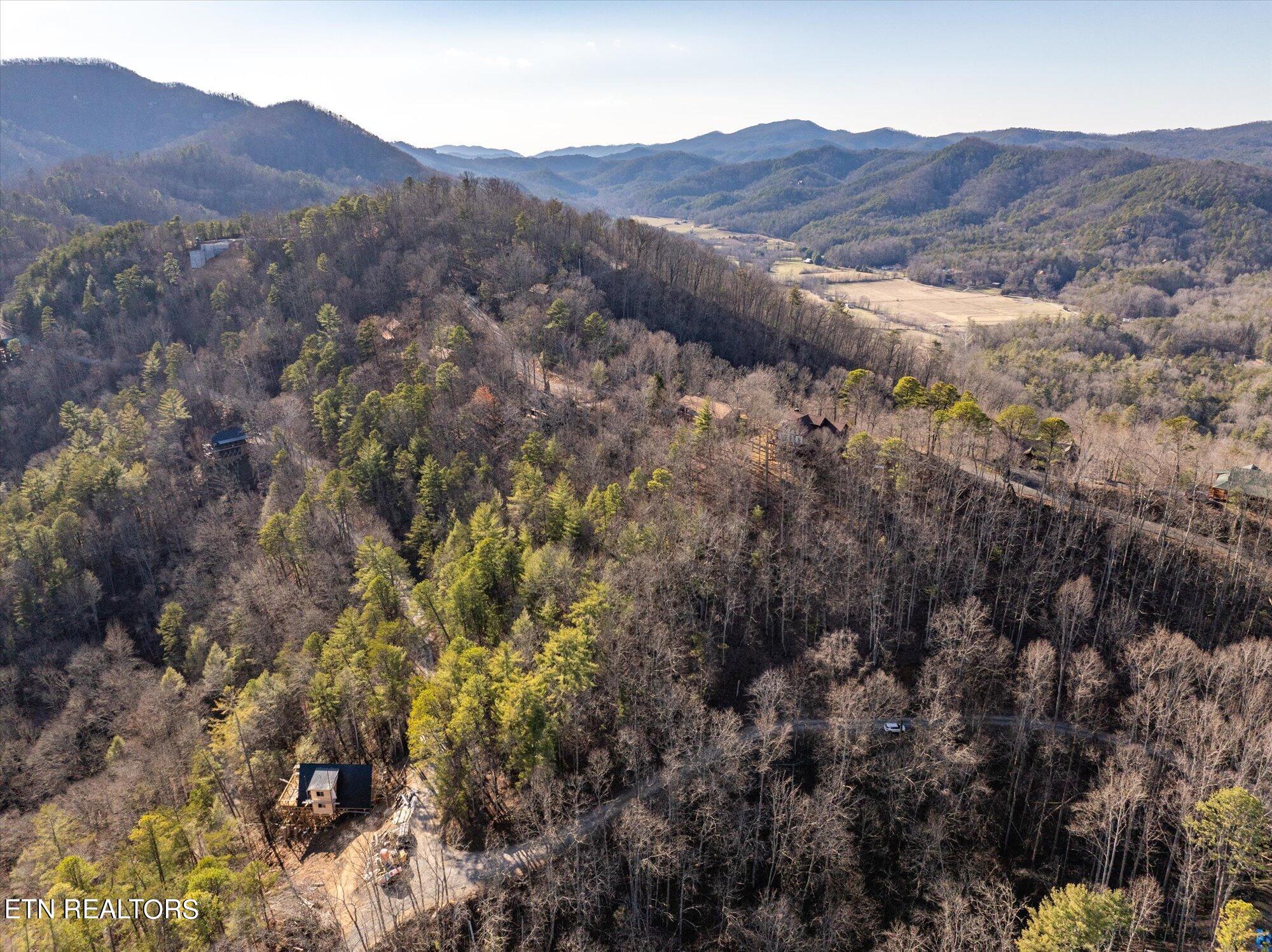 Sunset Drive Sevierville, TN 37862 - Photo 10 of 30 10-Sunset-Dr-Tennessee-37862-10