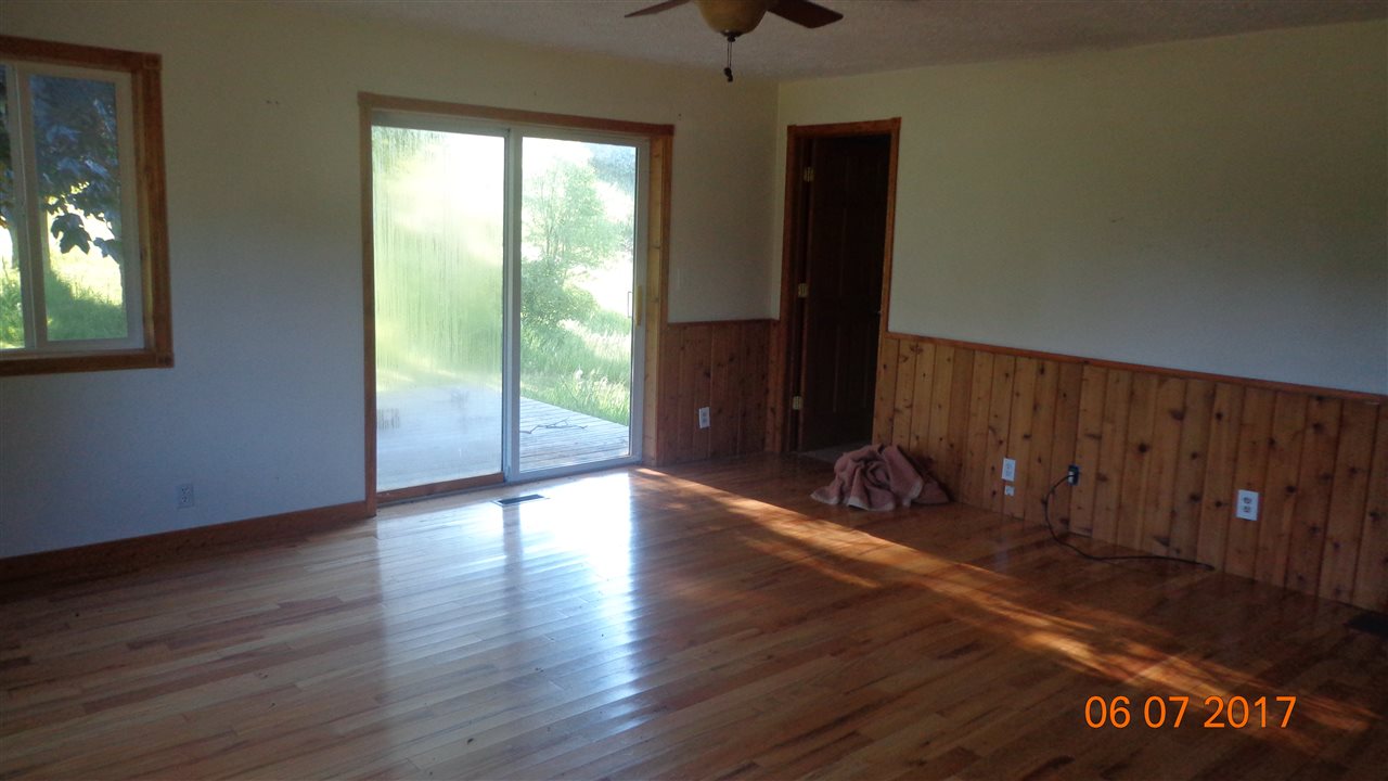 6680 South Schomberg Road Cedar, MI 49621 - Photo 9 of 10 1834380-8.JPG