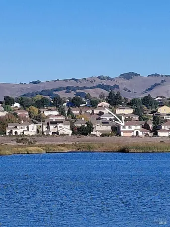 $1,110,000 | 528 Wetlands Edge Road, American Canyon, CA 94503