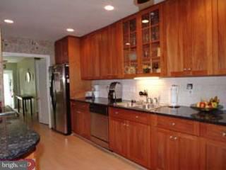 609 Manayunk Road Bala Cynwyd, PA 19004 - Photo 3 of 6