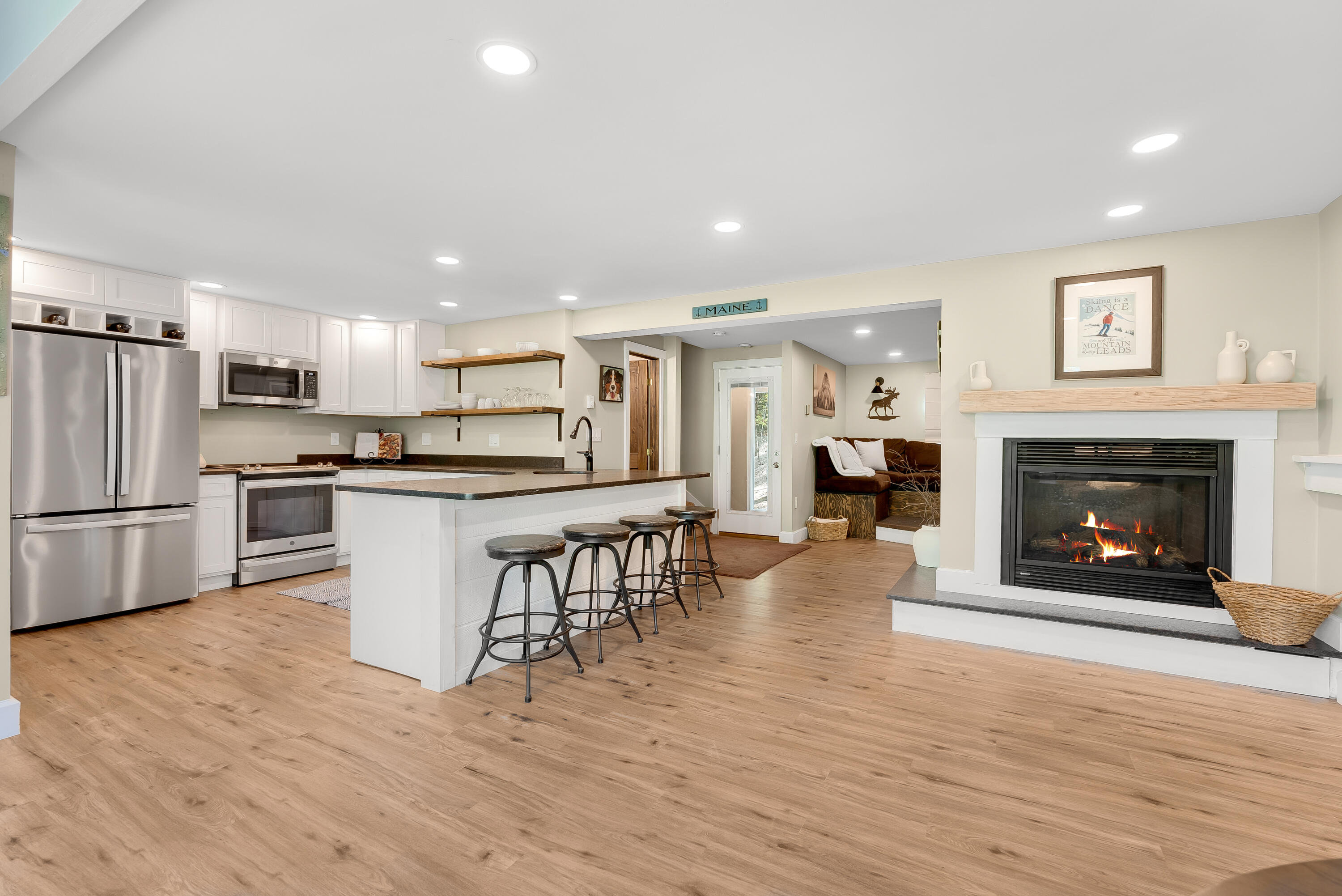 10 East Pinnacle Road, Unit 10 Bridgton, ME 04009 - Photo 2 of 44 Living/Dining Area/Kitchen