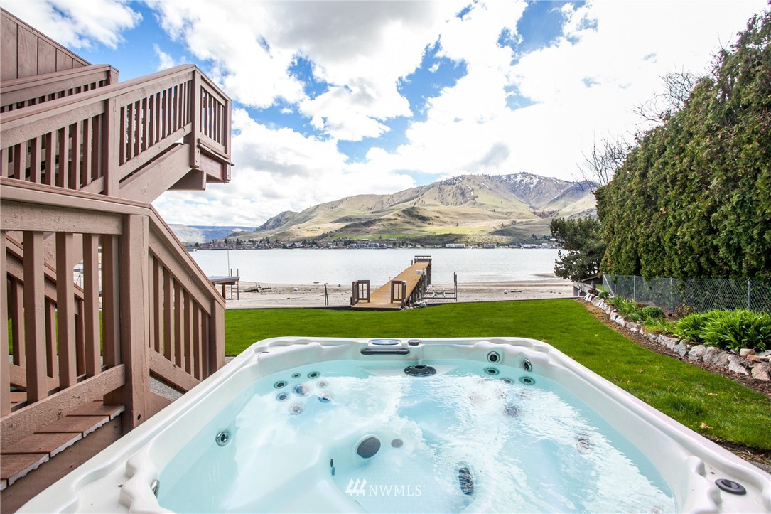 122 Spader Bay Road Chelan, WA 98816 - Photo 12 of 25 Gallery Image 12